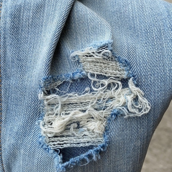 Zara Basic Z1975 Denim Light Wash Distressed Jeans Size 4 - Picture 15 of 16